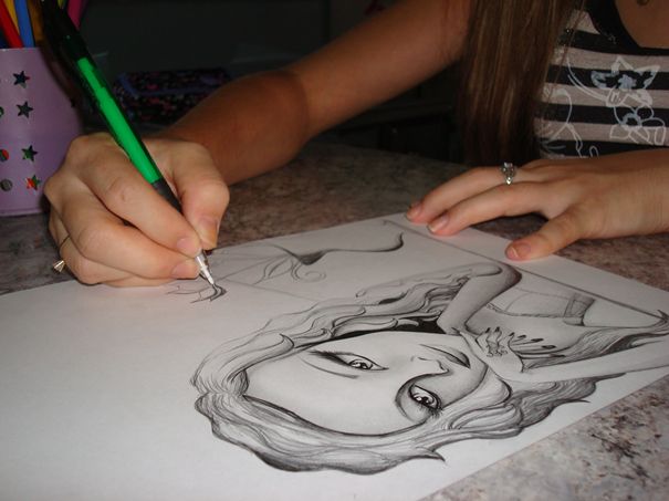 Taciara desenhou seus primeiros rabiscos ainda criança.